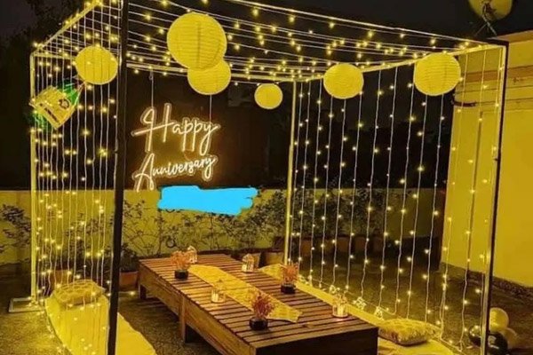Anniversary Decoration